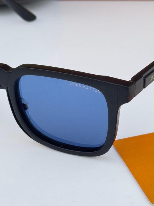 Louis Vuitton Sunglass