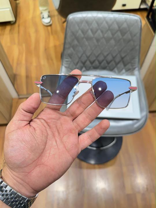 T henri Sunglass