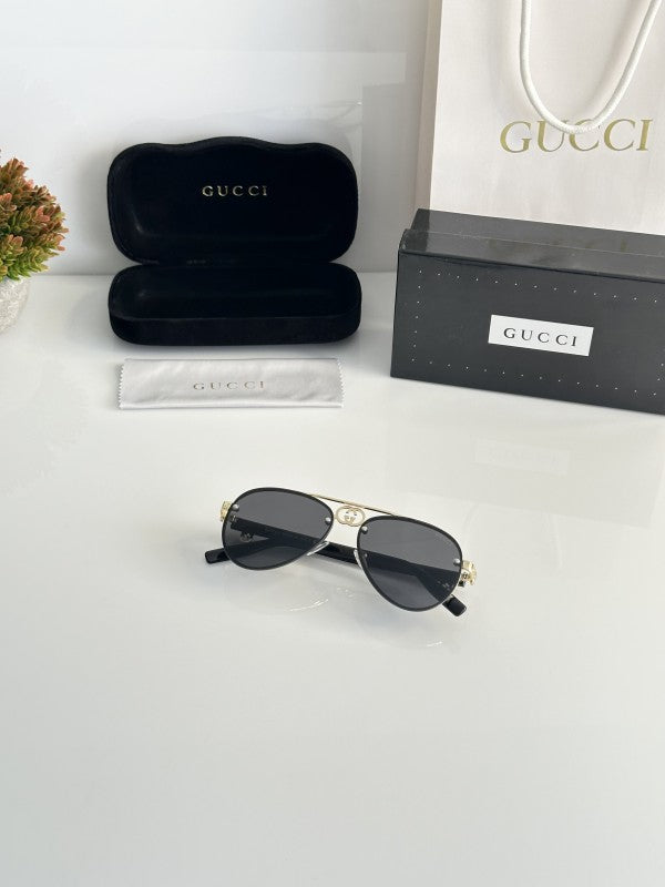 Gucci Sunglass