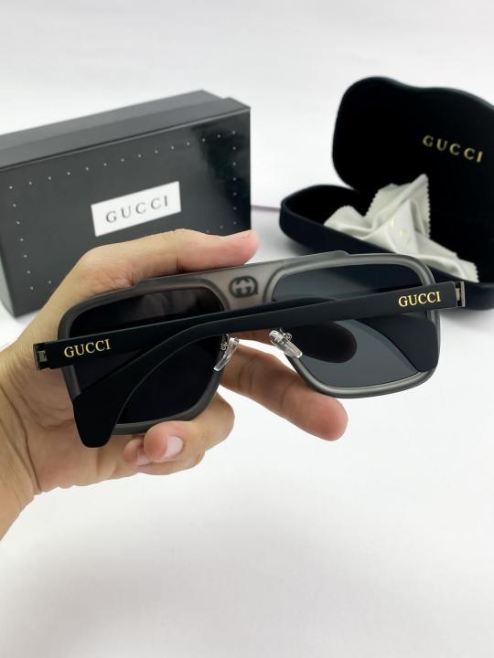 Gucci Sunglass